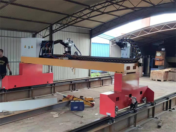 龍門數(shù)控等離子火焰切割機02