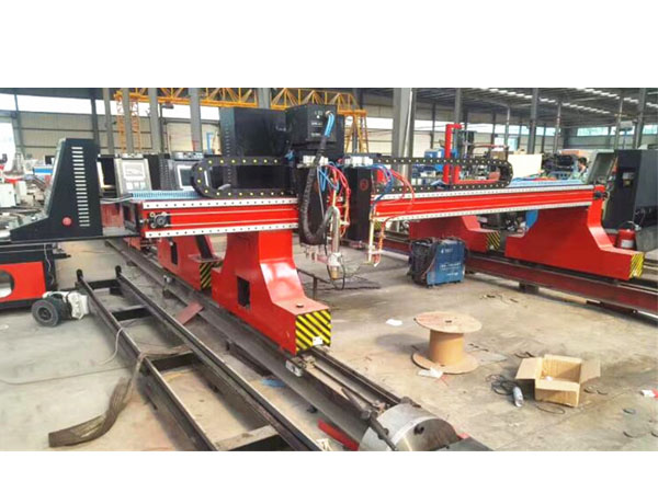 激光切割機(jī) 激光切割機(jī)